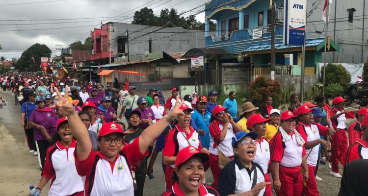 Jalan Sehat Bersama Menyambut HUT Republik Indonesia ke-77