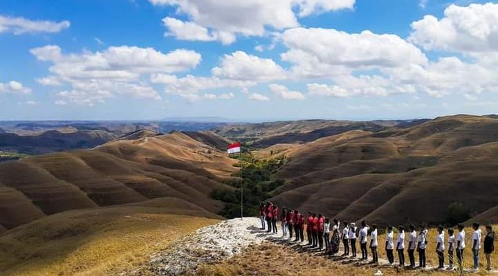 Peringatan HUT Republik Indonesia ke-77 di Bukit 1000 Sumba Timur