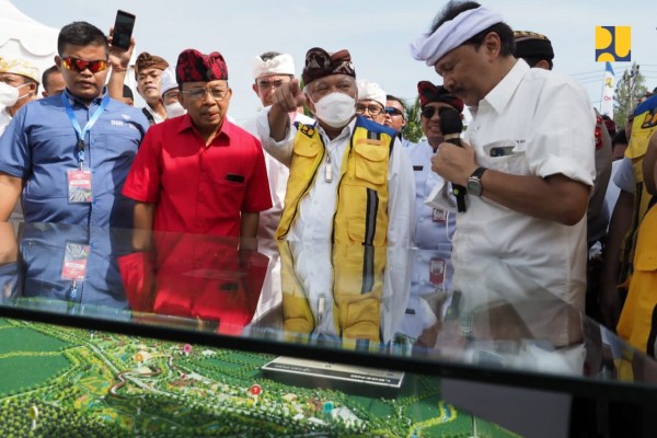 Pembangunan Jalan Tol Gilimanuk - Mengwi 96.8 Km Telah Dimulai