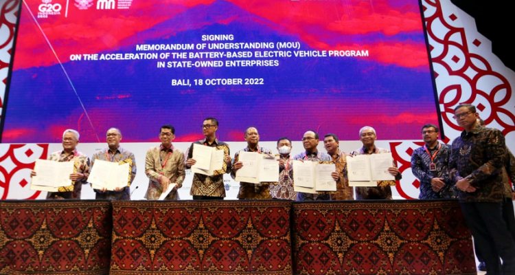 Pupuk Indonesia Dukung Akselerasi Kendaraan Listrik