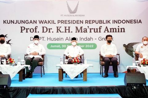 Wakil Presiden Meninjau Pabrik Sarang Burung Walet di Gresik