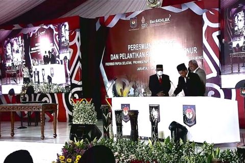 Mendagri Meresmikan Tiga Provinsi Baru di Papua