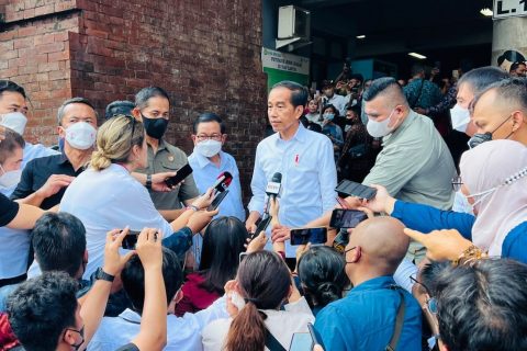 Presiden Jokowi Mengunjungi Pasar Badung