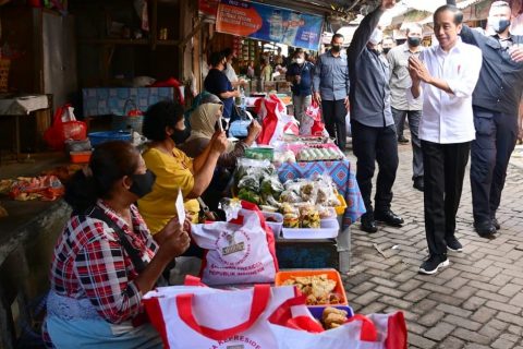 Presiden Kunjungi Pasar Malang Jiwan Colomadu