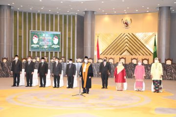 Upacara Wisuda Purnabakti Ketua Pengadilan Tinggi Agama Kepulauan Bangka Belitung