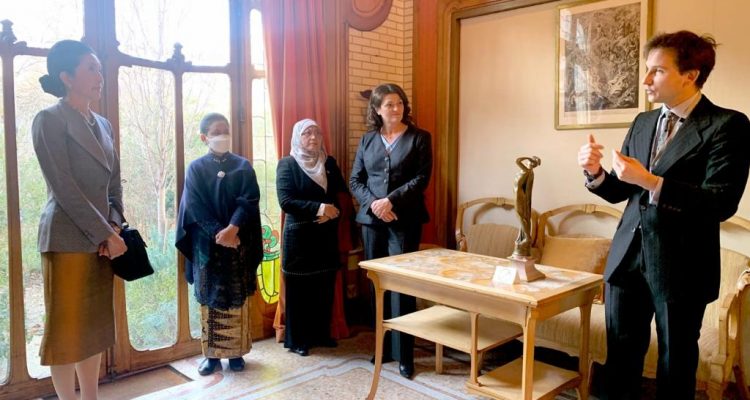 Ibu Iriana Ikuti Acara Pendamping KTT ASEAN-Uni Eropa