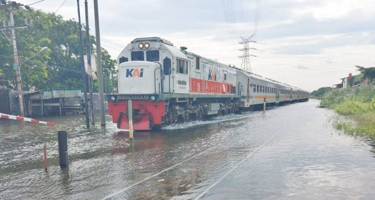 Pelayanan KAI Sudah Mulai Normal di Awal Tahun Baru 2023