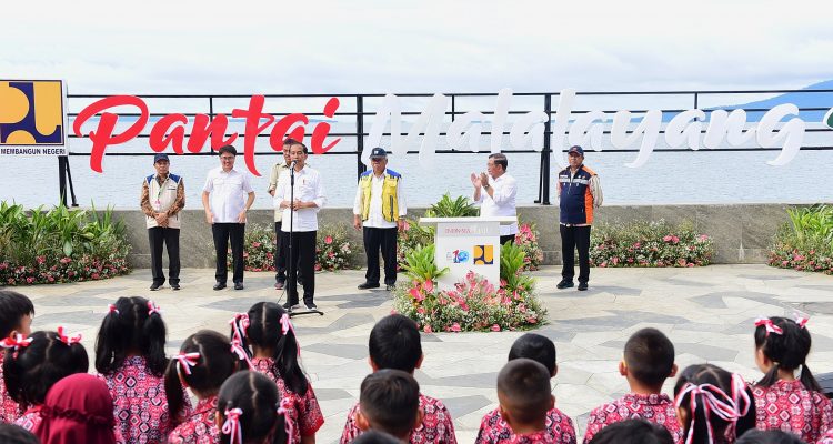 Presiden Resmikan Penataan Kawasan Pantai Malalayang dan Bunaken