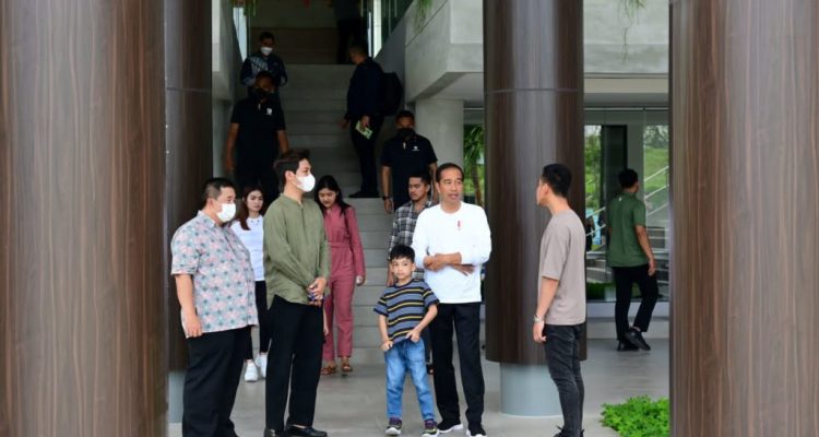 Presiden Jokowi Mengunjungi Solo Technopark di Kota Surakarta
