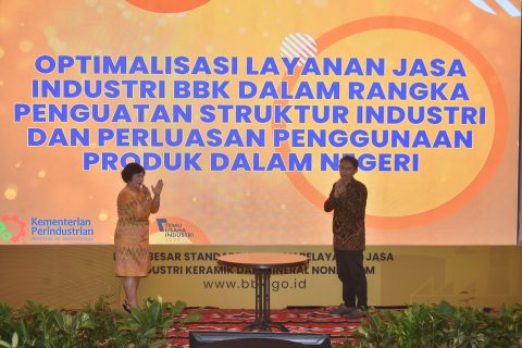 Kemenperin Dorong Industri Keramik Terapkan SNI