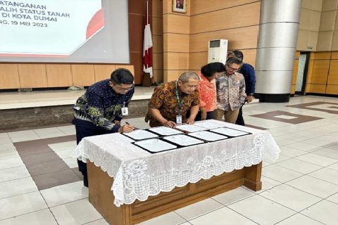 Kepala Pusat Pengelolaan BMN Sumartono menyampaikan bahwa pemindahan dan penetapan status penggunaan BMN kepada BPOM RI mengalami berbagai dinamika yang tidak sederhana, seperti terjadinya alih kelola WK Rokan dari operator lama kepada PT Pertamina Hulu Rokan hingga belum dicatatnya BMN tersebut pada pembukuan KKKS dan LK BUN.