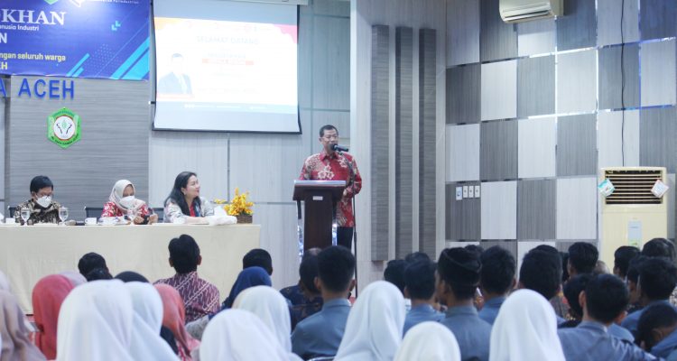 SMK Kemeperin Aceh Dukung Pengolahan Kelapa Sawit