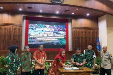 Program TMMD tahun ini telah membantu program pemerintah dalam mengentaskan kemiskinan ekstrem. Sejumlah pembangunan infrastruktur dan program pemberdayaan masyarakat direalisasikan di Kelurahan Wonoplumbon, Kecamatan Mijen.