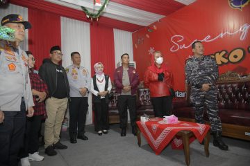 Malam Pergantian Tahun Kota Semarang dari Tugu Semarang