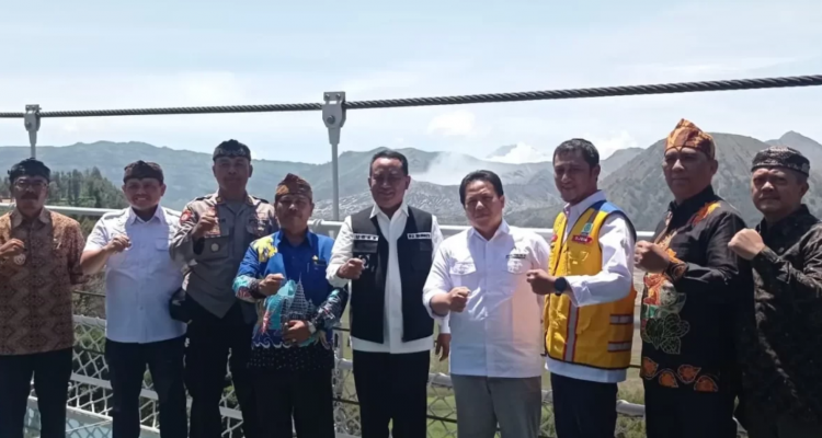 Pengelolaan Terminal Wisata Seruni Point Dan Jembatan Kaca
