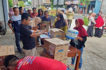 Sepuluh Ribu Bansos Alat Masak Listrik di Banyuwangi