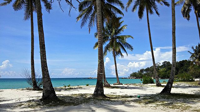 Pantai Trikora
