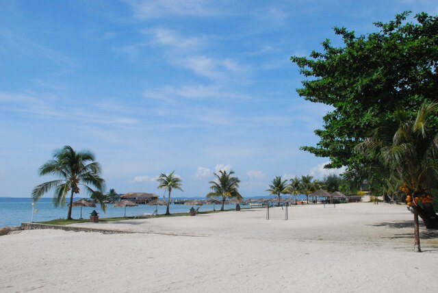 Pantai Trikora Bintan