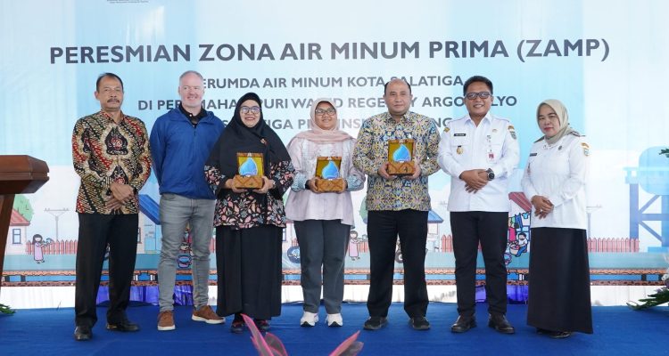 Ditambahkan, ZAMP adalah zona atau wilayah khusus yang dirancang sebagai wilayah air siap minum. Air yang disalurkan ke wilayah tersebut sudah memenuhi syarat untuk diminum dan tidak perlu dimasak terlebih dahulu.