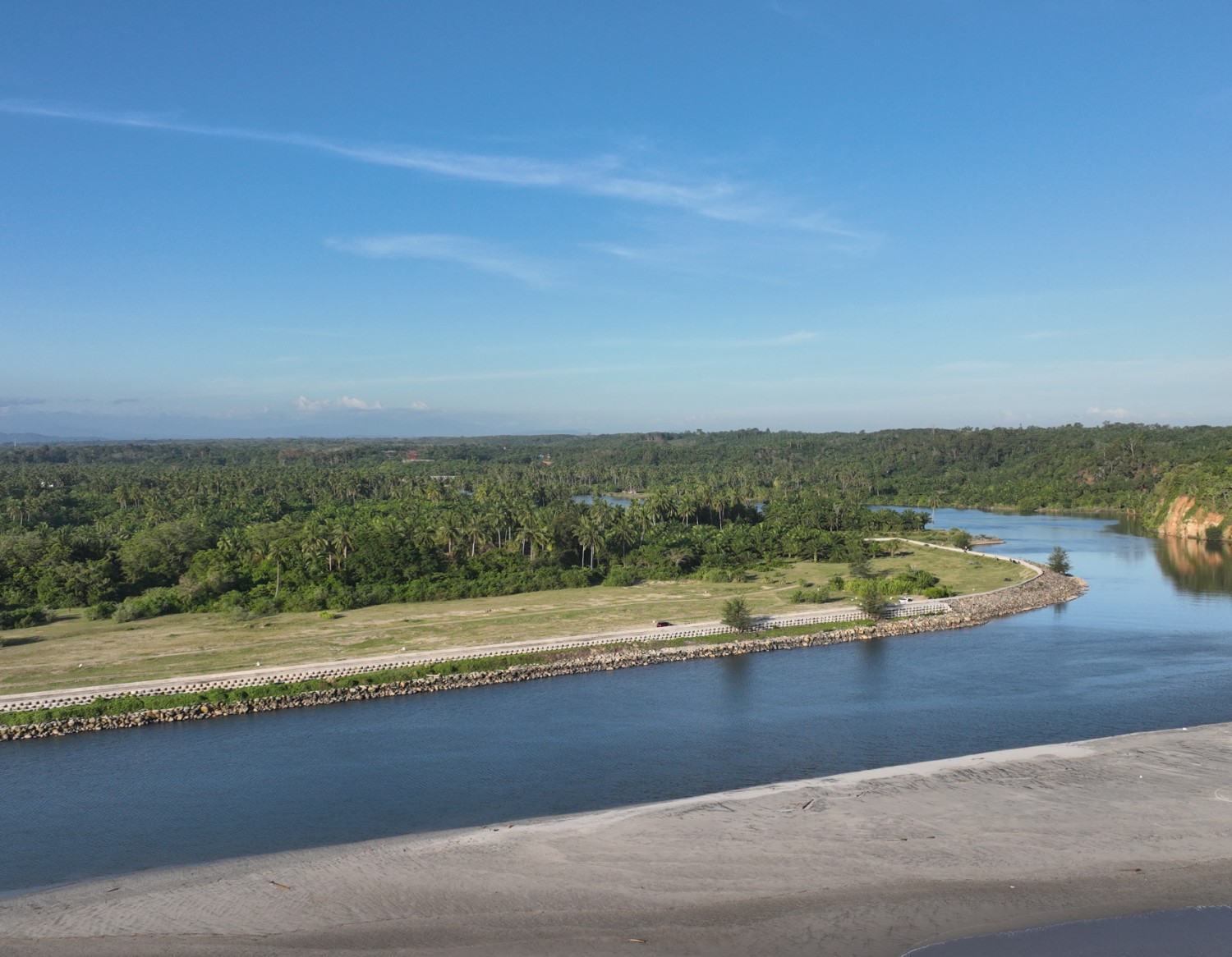 Pantai Batu Kumbang MukomukoBengkulu