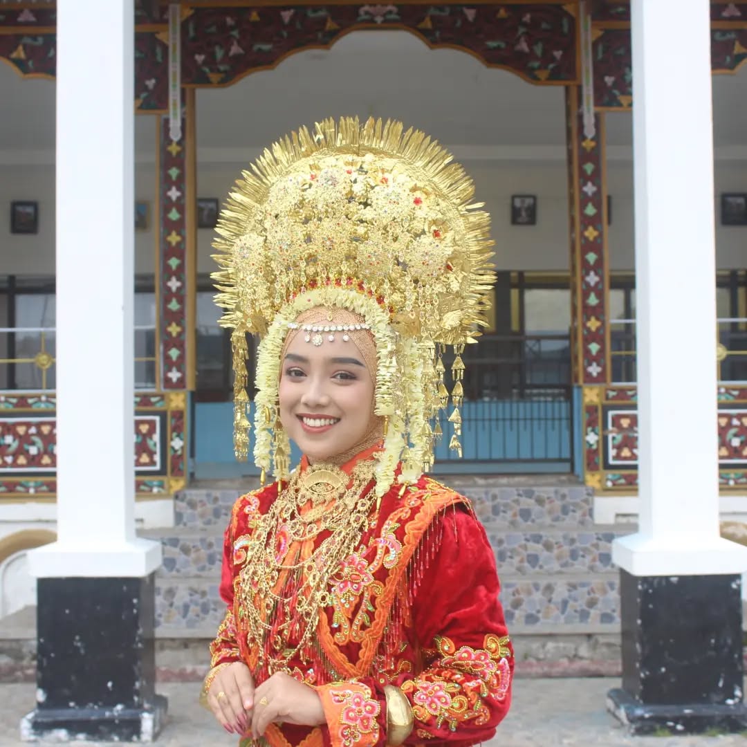 baju kuruang beludru, Nagari Wisata Sungai Batang, Kabpaten Agam, Sumatera Barat