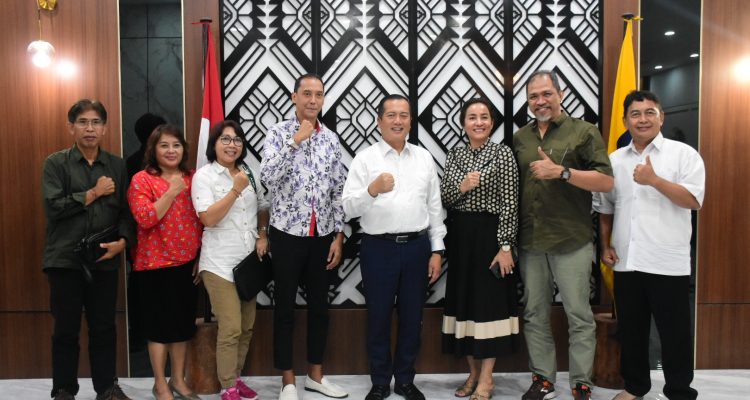 Perwakilan PT Stelio Utama Indonesia Hany Indriarti megutarakan tujuannya bertemu langsung dengan Gubernur NTB untuk bersama sama mencari solusi terkait permasalahan sampah di NTB serta menawarkan solusi tidak hanya penanganan sampah kecil namun semua jenis sampah yang belum tersolusikan termasuk limbah gas.