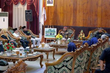 Agus, yang juga akrab disapa Agus Gondrong, meyakini bahwa Kabupaten Temanggung memiliki modal kuat untuk mewujudkan hal tersebut. Keberagaman seni budaya, kekayaan alam, nilai historis, hingga karakter masyarakat yang religius dan nasionalis menjadi kekuatan utama.