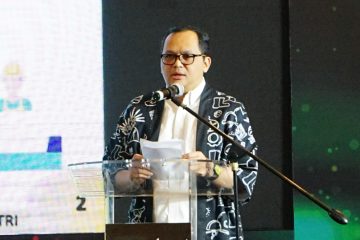 Kepala BSKJI Kemenperin, Andi Rizaldi, menyatakan bahwa kerja sama ini akan memberikan manfaat besar bagi pelaku industri di Indonesia, khususnya dalam meningkatkan kualitas produk, memastikan kepatuhan terhadap standar internasional, serta memperluas akses ke pasar global.