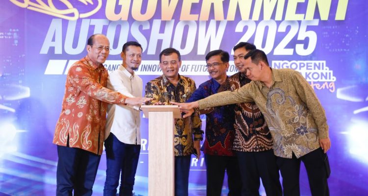 Gubernur Ahmad Luthfi menjelaskan, melalui kegiatan tersebut diharapkan mampu ikut mendongkrak Pendapatan Asli Daerah (PAD) dari sektor otomotif. Terlebih, dengan dibukanya layanan Samsat keliling, yang diharapkan mempermudah para wajib pajak untuk menunaikan pajak kendaraan bermotor di acara tersebut.