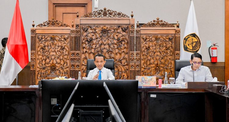 Menteri ESDM Bahas Percepatan Pembangunan PLTN