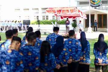 Wabup Mujiono mengatakan, di tingkat global,  baru-baru ini tengah terjadi perang dagang antara dua kekuatan ekonomi besar dunia yaitu Amerika Serikat dan Cina. Perang dagang yang terwujud dalam perang tarif antara kedua negara tersebut tentunya akan berdampak terhadap kondisi perekonomian nasional dan juga daerah.