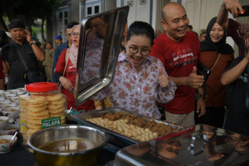 Salah satu daya tarik utama adalah gelaran Soto Vaganza yang menyediakan sebanyak 4.478 porsi soto gratis lengkap dengan aneka lauk pendamping seperti tempe goreng, sate kerang, sate ayam, dan perkedel. Lima soto legendaris khas Semarang turut berpartisipasi, yaitu Soto Bangkong, Soto Mas Boed, Soto Neon, Soto Pak Darno, dan Soto Pak Ra’an, didukung oleh 46 pelaku UMKM kuliner soto dari Kota Semarang.