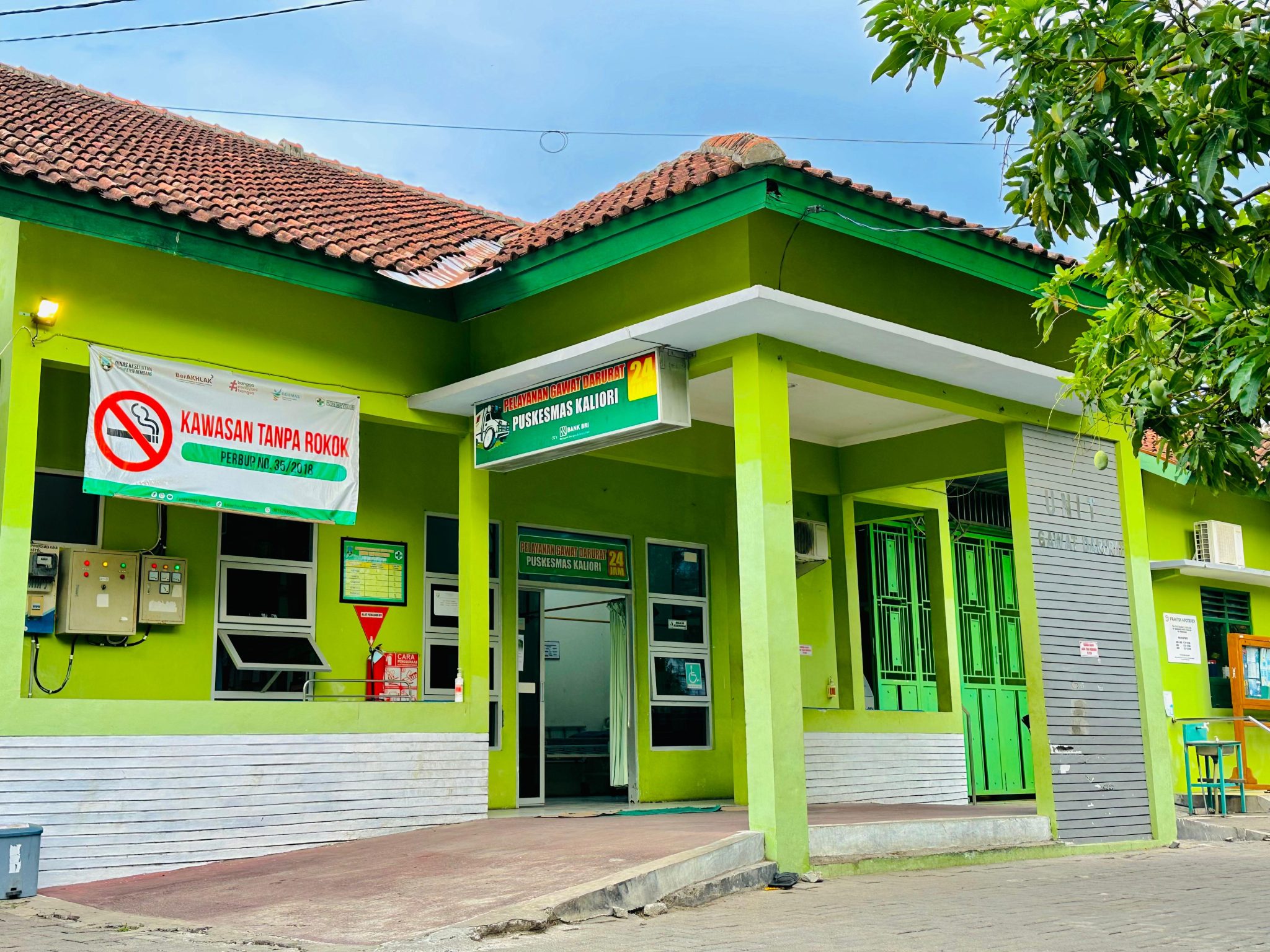 Manusia Indonesia Soesi menjelaskan bahwa program ini juga didukung oleh dua rumah sakit rujukan yang telah ditunjuk oleh BPJS Kesehatan Cabang Pati, yakni RSUD dr. R. Soetrasno Rembang dan KSH Pati. Seluruh Puskesmas peserta akan terhubung secara digital dengan dokter di kedua rumah sakit tersebut untuk menunjang pelaksanaan layanan Telemedisin.