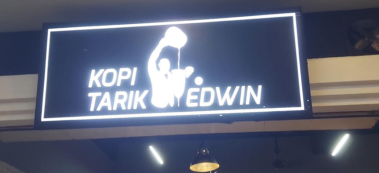 Kedai Kopi Tarik Edwin di Jalan Juanda, Jakarta Pusat