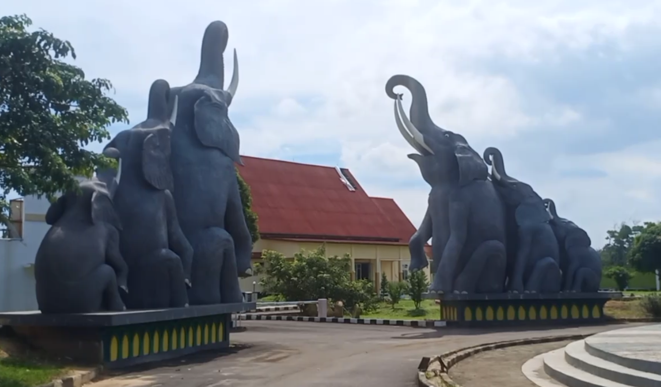 Simbol Konservasi di Jantung Pemerintahan Kabupaten Lampung Timur