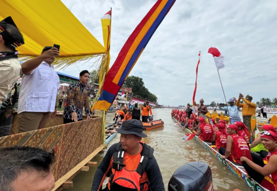 Festival Pacu Jalur Jadi Simbol Budaya dan Penggerak Ekonomi Kreatif Riau