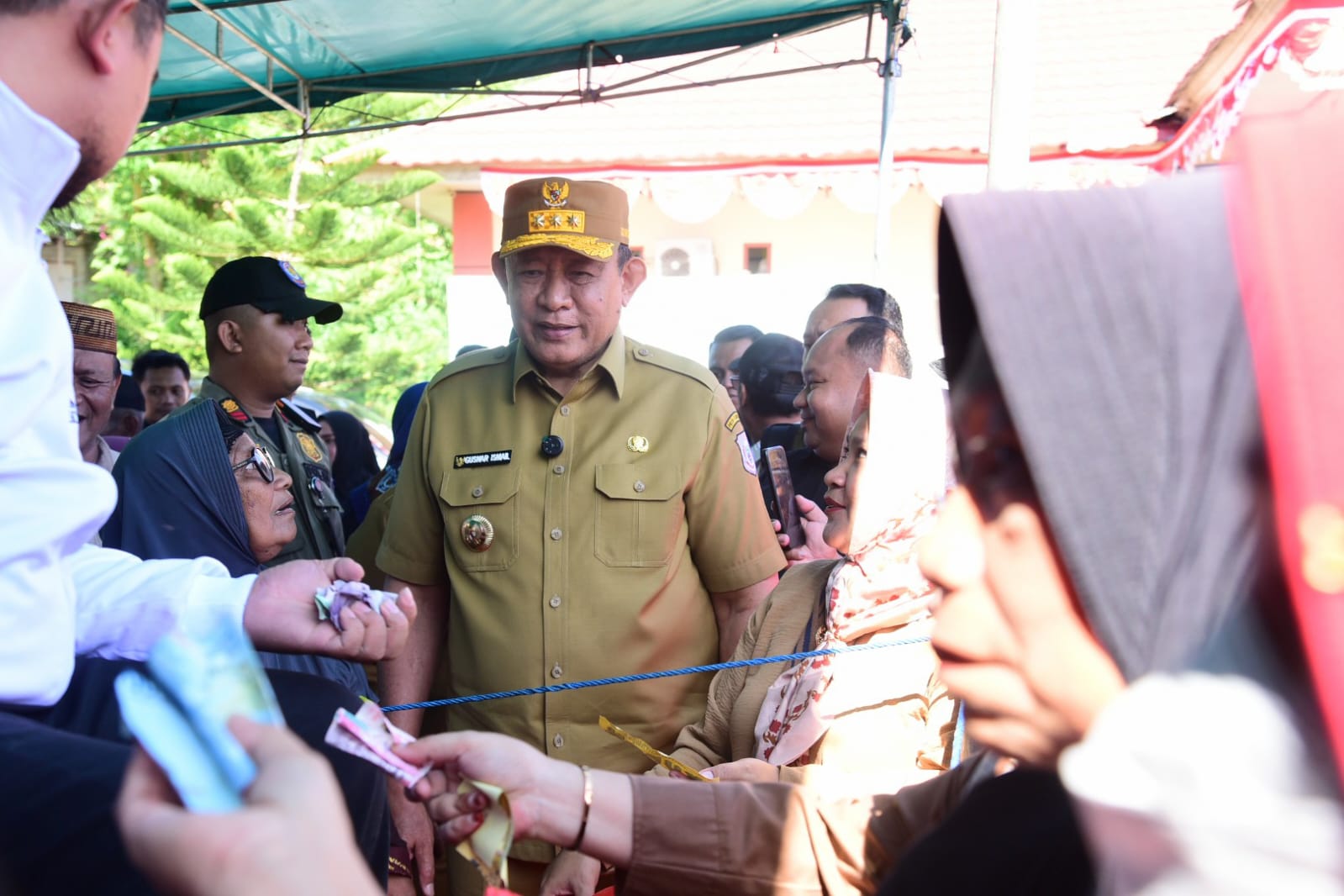 Pemprov Gorontalo Gelar Pasar Murah di Kantor Camat Kwandang