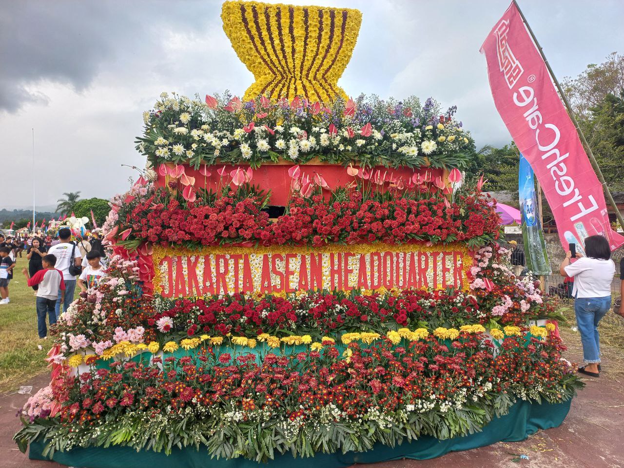 Tomohon International Flower Festival 2025: Lautan Bunga di Kota Bunga