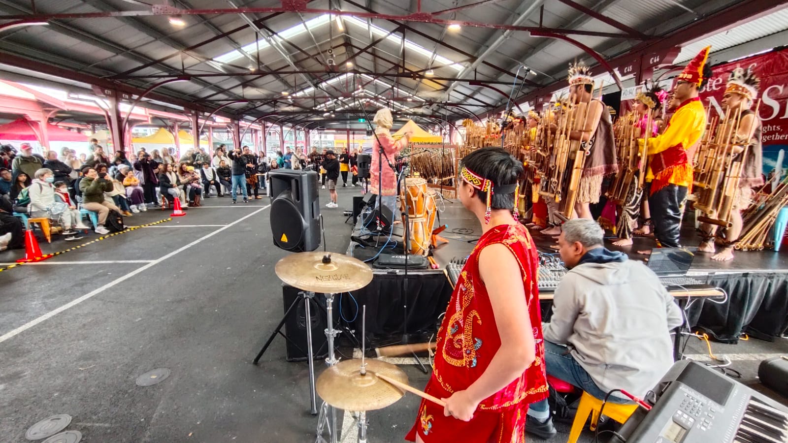 Muhibah Angklung Hadirkan Harmoni Budaya di Festival Kuliner Indonesia Melbourne