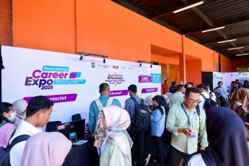 Sebanyak 64 perusahaan dari berbagai daerah ikut serta, seperti dari Semarang, Surabaya, Pasuruan, dan lainnya. Perusahaan-perusahaan ini berasal dari berbagai sektor, seperti perbankan, pertambangan, perhotelan, manufaktur, retail, perikanan, dan teknologi informasi.