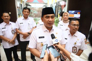 Wagug juga menyampaikan tujuh pesan Menteri PU Republik Indonesia, yang menjadi pondasi kerja dalam menjalankan pembangunan infrastruktur. Pertama, bekerja lebih keras, bergerak lebih cepat, namun dilakukan dengan cara yang semakin cerdas.