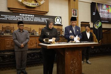 Untuk menjawab tantangan tersebut, Pemkab dan DPRD merumuskan sembilan prioritas pembangunan. Prioritas ini dirancang tidak hanya menjaga laju pertumbuhan ekonomi, tetapi juga memperluas manfaatnya bagi masyarakat yang lebih luas.