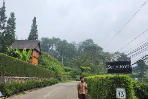 Suasana sejuk dan asri di salah satu dataran tinggi di Desa Ciburial, Kecamatan Cimenyan, Kabupaten Bandung, Provinsi Jawa Barat, foto Rabu 3 Desember 2025.